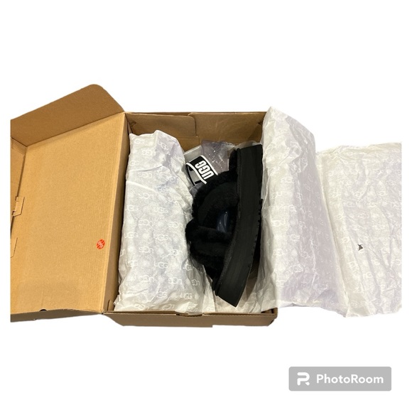 UGG women’s Disco Cross slide sandal backstrap black shearling 10 NEW! - Picture 2 of 3